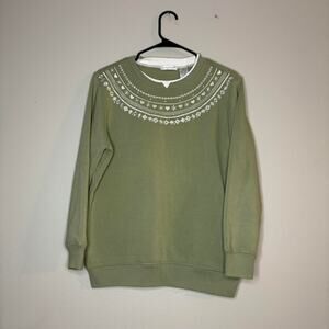 Green crewneck sweater embroidery | Grandma Sweater| Vintage